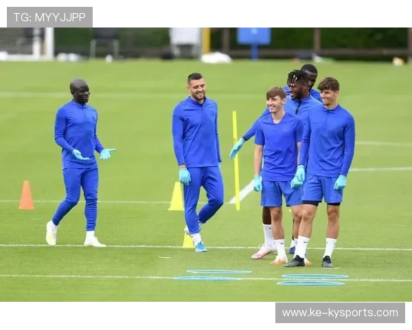 坎特加盟切尔西，球队中场实力大幅提升，坎特在切尔西穿几号球衣